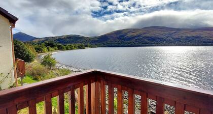 Loch Rannoch Highland Club Lochside Lodge 02