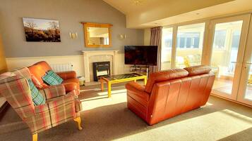 3 bedrooms