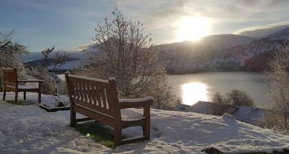 Loch Rannoch Highland Club Red Squirrel Lodge 06