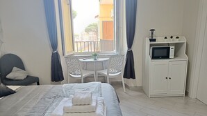 1 室のベッドルーム、WiFi、ベッドシーツ