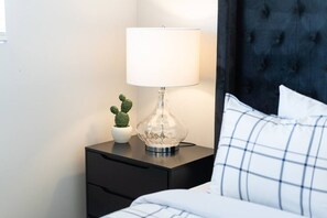 4 bedrooms - Large 4-bedroom House With AIR Hockey Table Close TO Disneyland IN Orange County p41 (Cypress)