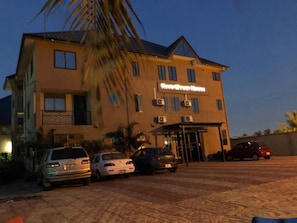 Exterior - Rosewood Hotel (North Legon)