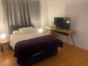 1 bedroom, iron/ironing board, travel cot, WiFi - In the heart of London (London)