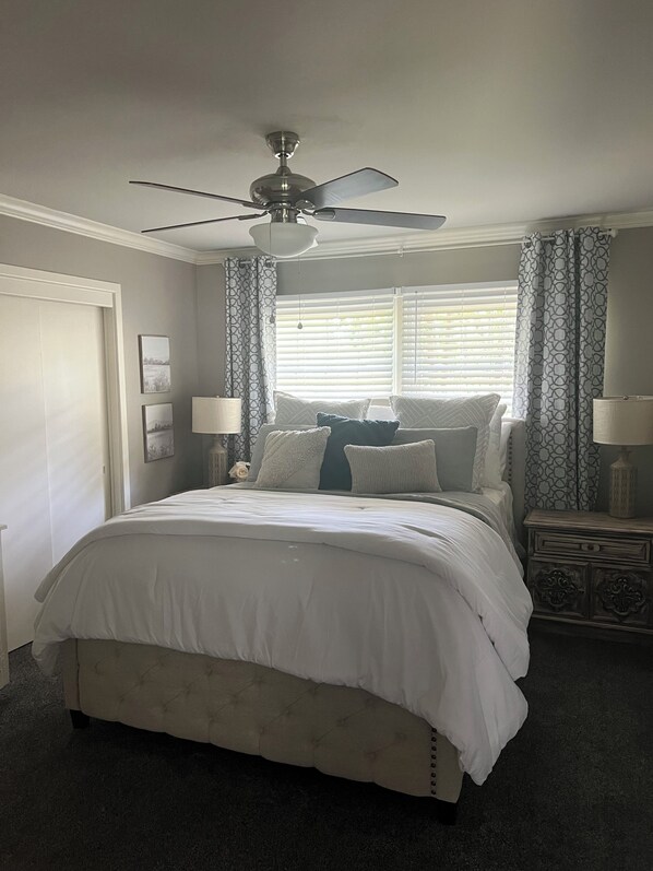 3 habitaciones, tabla de planchar con plancha y wifi gratis 