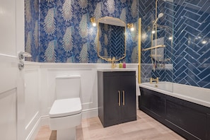 House | Bathroom - Belsfield Cottage in Bowness-on-windermere (Windermere)