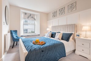 Casa | 4 dormitorios y escritorio