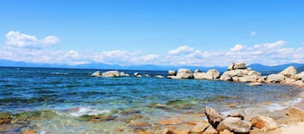 Tahoe City Getaway Minutes From Lake and Activities