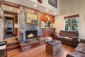 Townhome, Multiple Beds, Balcony, Mountain View (Getaway in Tahoe City) | Interior - Tahoe City Getaway Minutes From Lake and Activities (Tahoe City)
