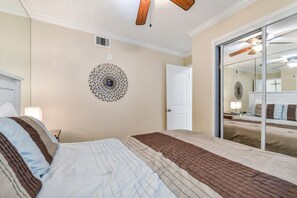 2 bedrooms - Seascape 1108 in Galveston (Galveston)