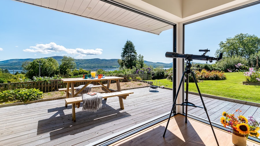 Beechlawn Overlooking Kenmare Bay