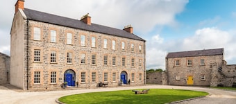 Beautifully Restored Soldier s Barracks to Sleep 10 People