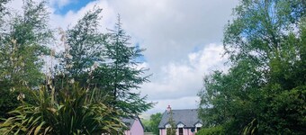 3 Bedroomed Home Just 15 Mins Walk From Kenmare Town