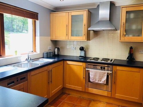 3 Bedroomed Home Just 15 Mins Walk From Kenmare Town