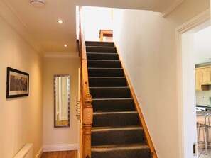 House | 3 bedrooms - Modern Bright Detached Home Just a Short Stroll From Town (Kenmare)