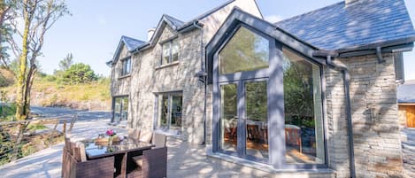 House | 5 bedrooms