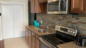 Unclassified image, 2 of 14, button - Historic Home in Union Square, Baltimore. (Baltimore)