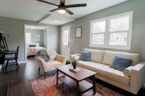 House, Multiple Beds, Kitchen, Garden View (Cozy Lockwood Lodge) | Living area | 42-inch flat-screen TV with digital channels