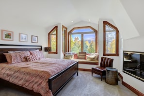 4 bedrooms, WiFi, bed sheets