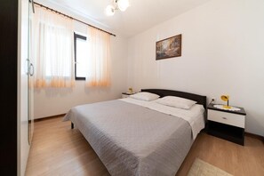 House, Smoking | 2 bedrooms - Holiday Houses, Villas Villa Petar 1 - 10m From sea (Zadar)