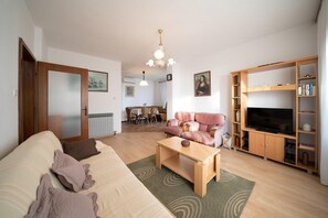 House, Smoking | 2 bedrooms - Holiday Houses, Villas Villa Petar 1 - 10m From sea (Zadar)