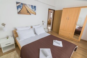 House, Smoking | 2 bedrooms - Holiday Houses, Villas Villa Petar 2 - 10m From sea (Zadar)