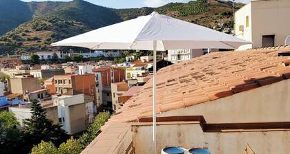 Cosy apartment to discover Costa Brava. Walking distance to the beach.