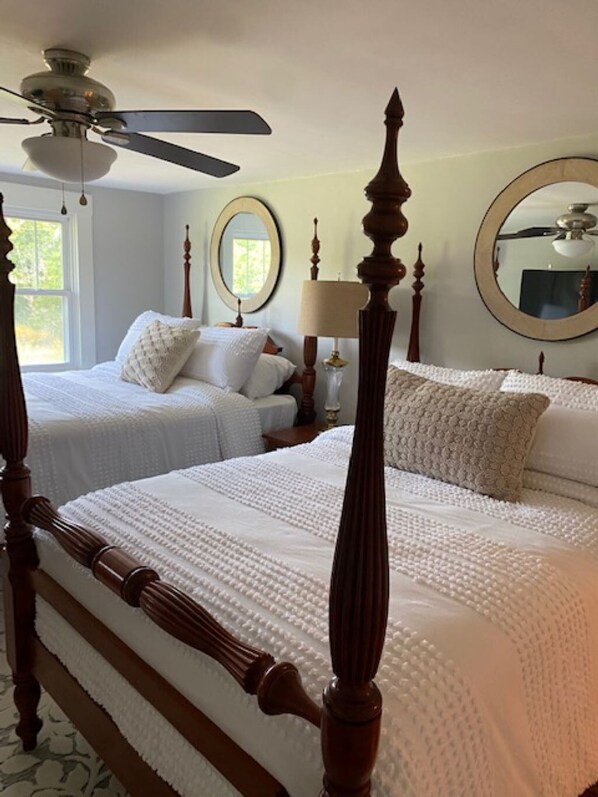 3 chambres, fer et planche à repasser, Wi-Fi, literie fournie