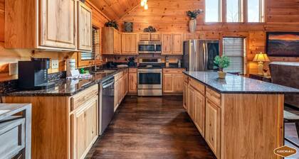Whispering Pines Retreat By Ghosal Luxury Lodging
