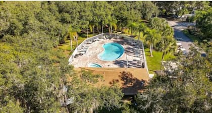 Welcome to our Florida Flamingo Cottage at River Ranch Resort! 53