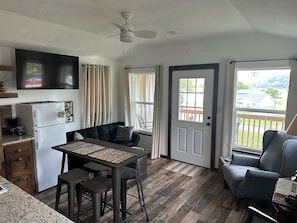 Smart TV, fireplace - Cozy Lakeview Cabin, Boat Parking, Breathtaking Lake View, One Hour from Tulsa  (Afton)