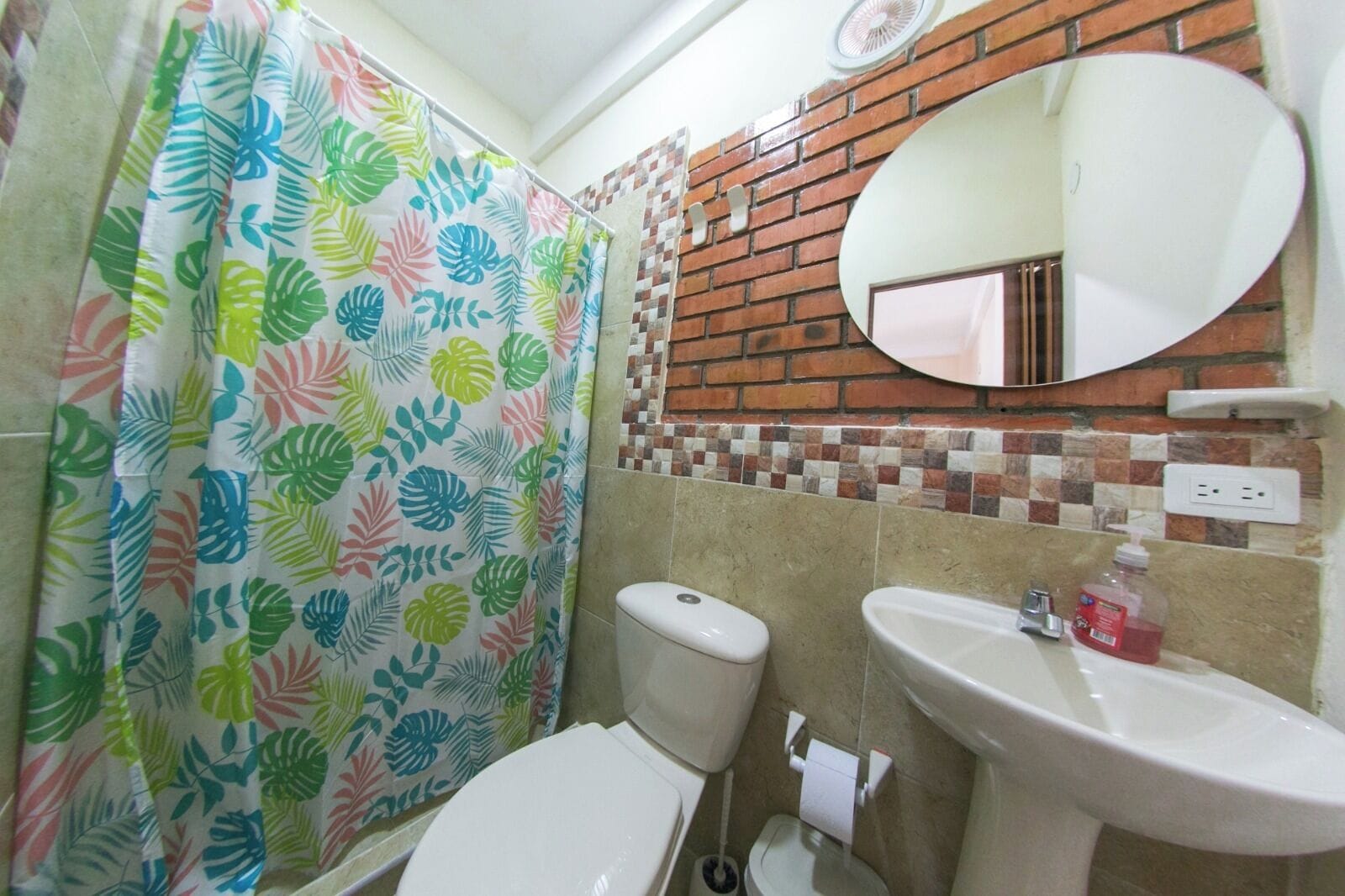 Foto - Hostal Cartagonova - Habitaciones privadas y amplias cerca a zonas turísticas