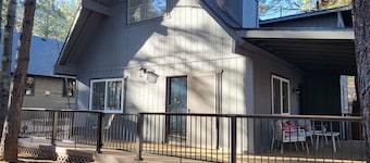 Quiet time in the Pines - Pet Friendly!