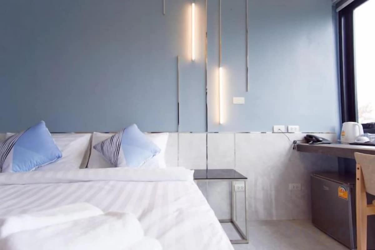 Articles gratuits dans le mini-bar, bureau