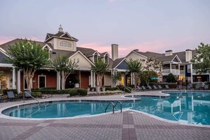 Pool - Amazing Location Near Cary/Morrisville/Apex Downtown, Close to RDU/RTP/ Shopping (Cary)