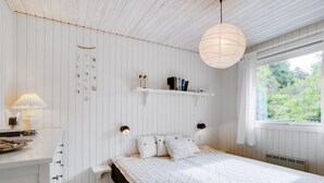 3 bedrooms, Internet - "Angantir" - 700m to the fjord by Interhome (Løgstør)