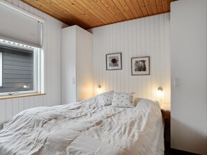 2 bedrooms, internet