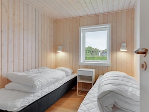 3 bedrooms, WiFi