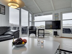 Fernseher, Kamin