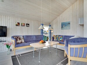 Fernseher, Kamin