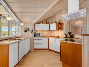 Uklassifisert bilde, 2 av 37, knapp
