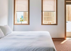 Individually decorated, individually furnished, soundproofing - guesthouse by good neighbor (Baltimore)