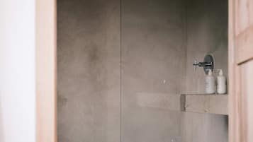 Rainfall showerhead, designer toiletries, towels