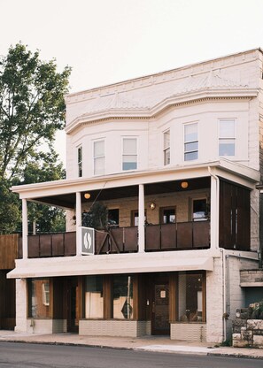 Exterior - guesthouse by good neighbor (Baltimore)