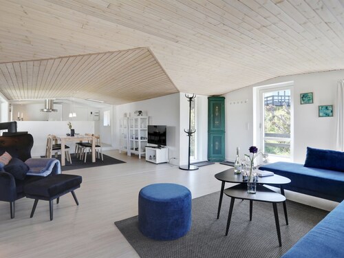 "Cristiana" - 950m from the sea by Interhome