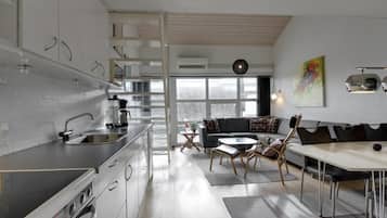 Køleskab, mikrobølgeovn, ovn, opvaskemaskine