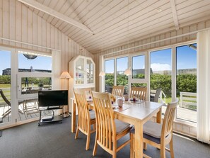Dining - "Ingborg" - 150m from the sea by Interhome (Hvide Sande)