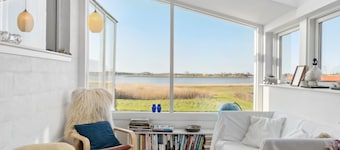 "Velika" - 25m to the fjord by Interhome