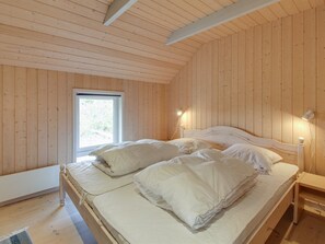 3 bedrooms, WiFi