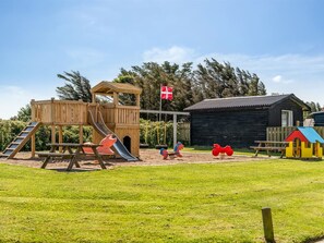 Children’s area - "Helke" - 150m from the sea by Interhome (Løkken)