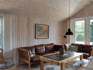 TV, fireplace - "Alfride" - 350m from the sea by Interhome (Ebeltoft)